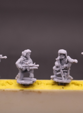 1/72树脂白模  美国陆军oT2背心4人组IBA12