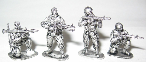 1/72树脂素体阿富汗国民兵4人组，型号：AM7205