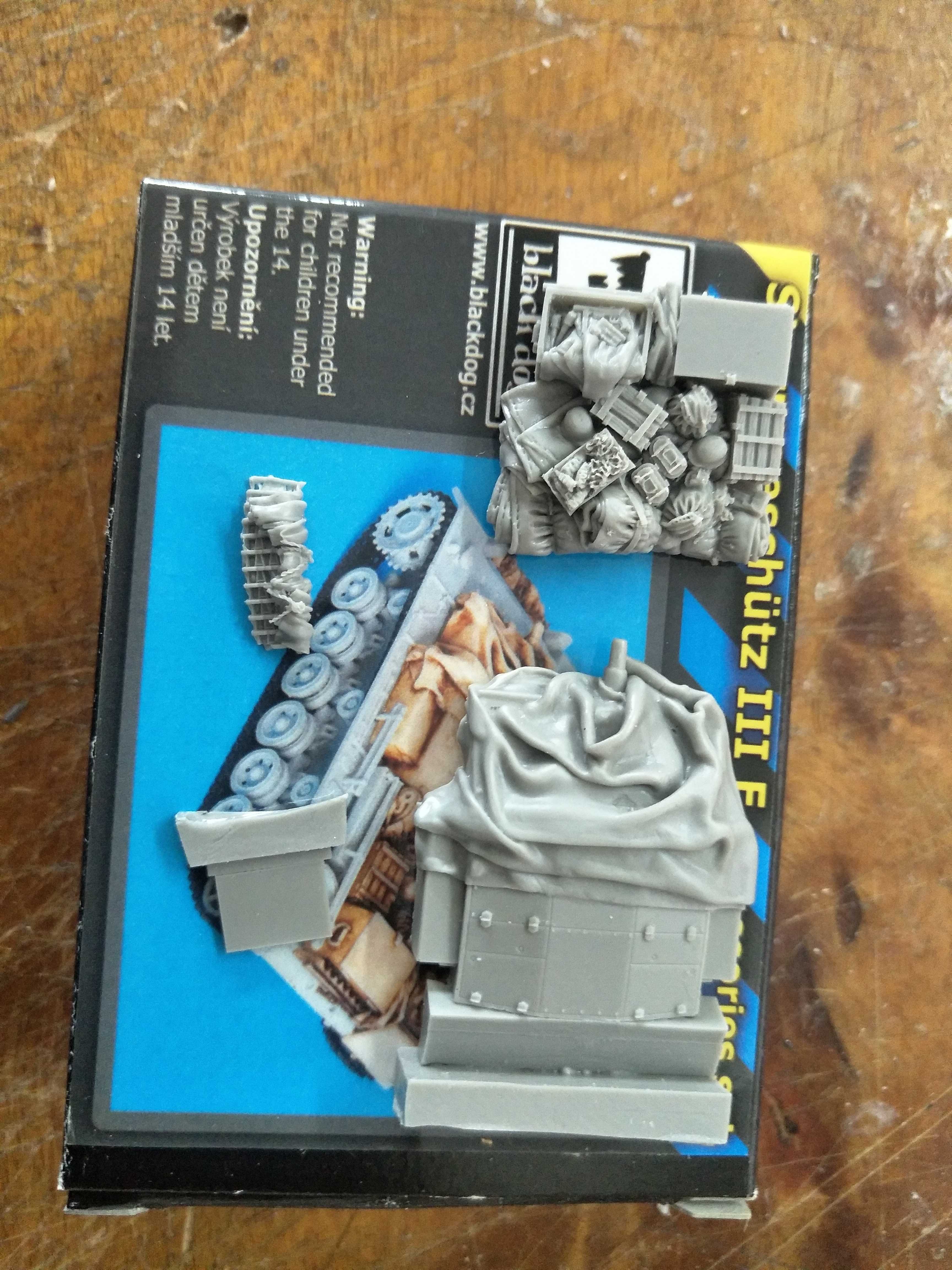 树脂补品翻模随车包裹型号突击炮