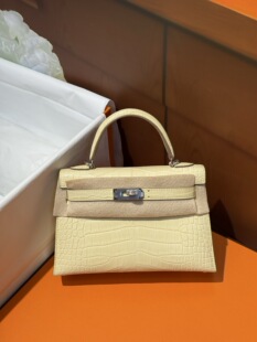 Mk2凯莉包二代迷你KL19cm原厂美洲鳄鱼皮Y1香草淡黄雾面金银扣