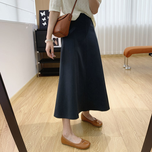 内置松紧腰遮胯显瘦垂感半身裙女