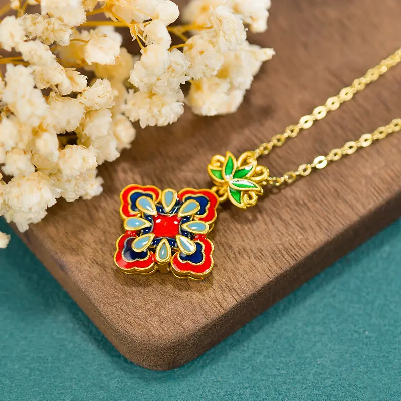 珐琅彩花蕊四叶草锁骨项链高级个性古法金女款吊坠七夕情人节送礼