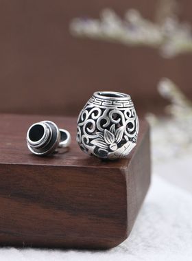 可打开香囊盒吊坠香薰坠子复古做旧925银民族风镂空荷花项链项坠