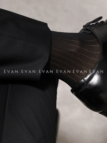 3双黑色宽条纹正装丝袜西装男袜