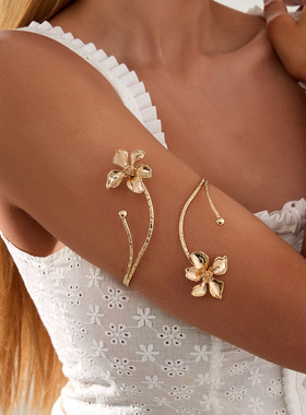 欧美精品饰品 ins纹路双层卷边花朵开口臂镯 时尚金属感线条手饰