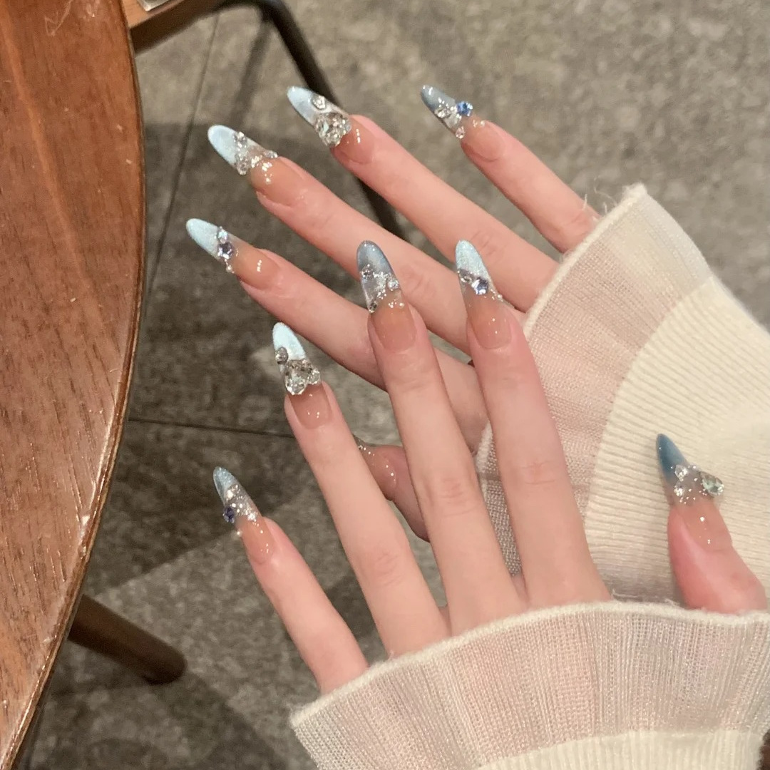 海盐蓝冰透法式猫眼美甲长款满钻手工穿戴甲显白水光奢华千金风