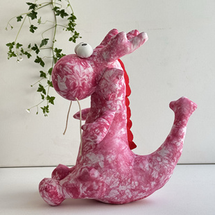 云南大理白族手工植物扎染龙蓝染布艺龙年玩偶摆件家居装饰品布偶