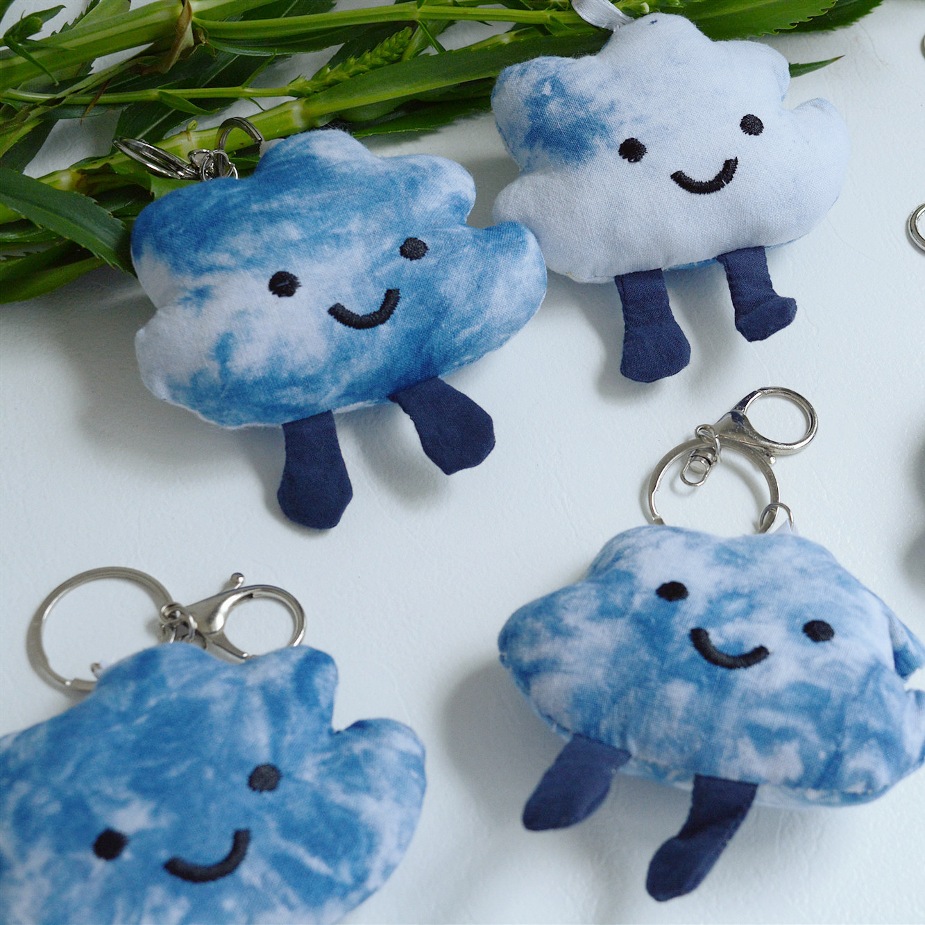 云南大理手工扎染布艺挂件手作玩偶蓝天白云钥匙扣云朵挂件伴手礼