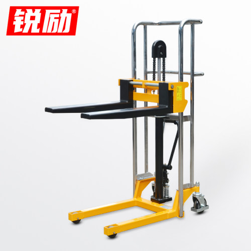 轻型平台车价格 轻型平台车图片 星期三