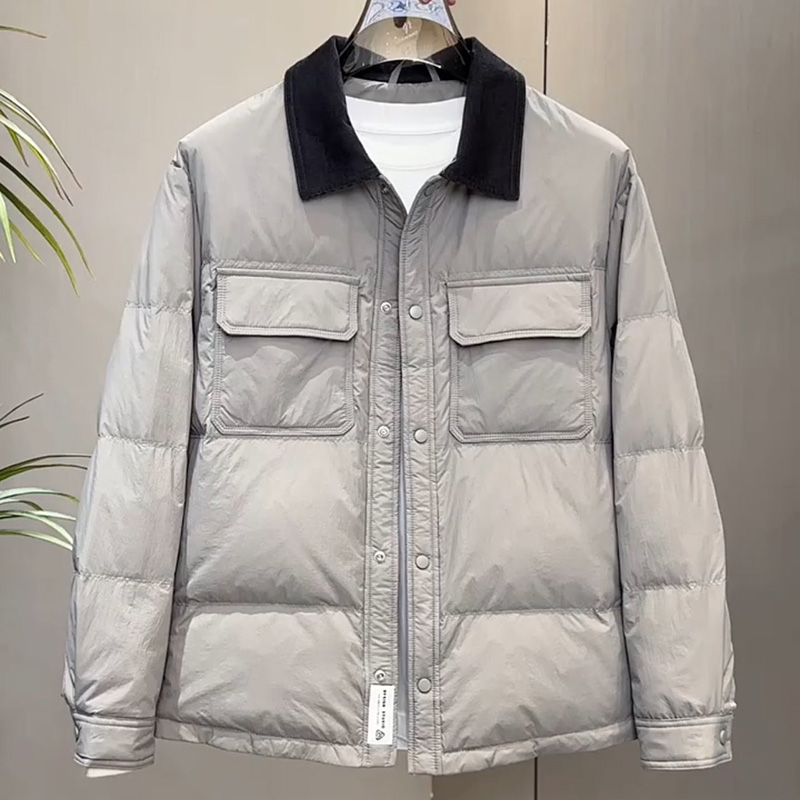 设计感美式撞色翻领羽绒服2025