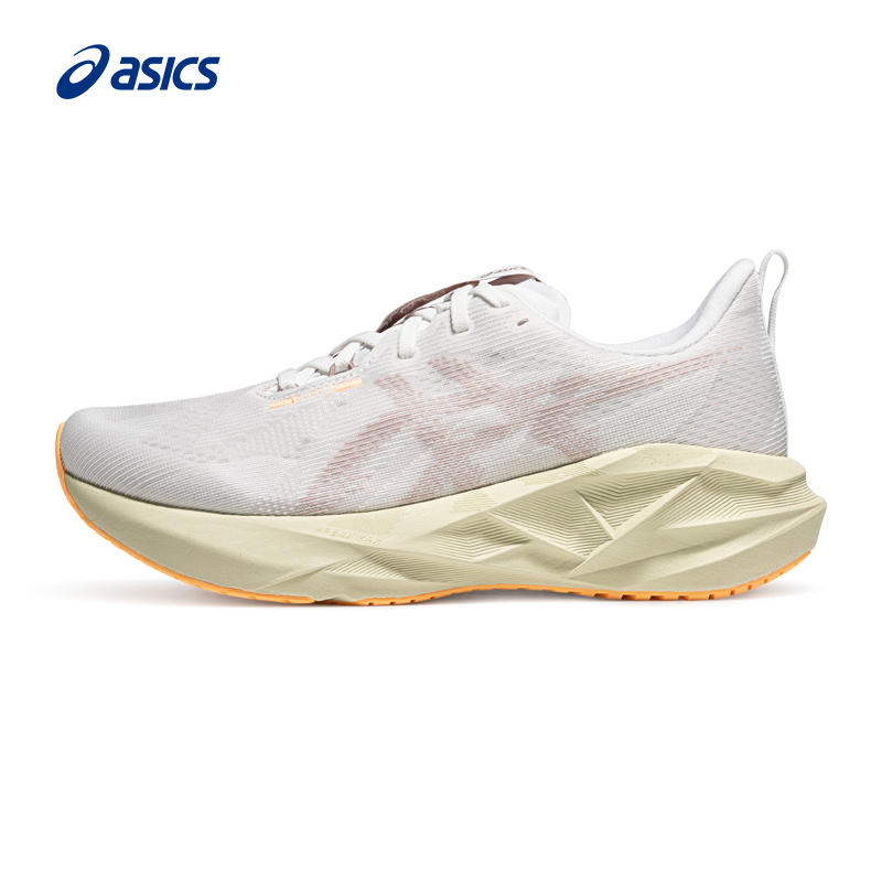 亚瑟士男子缓震透气跑步鞋