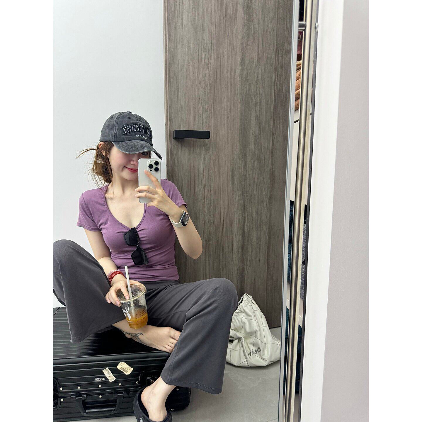 品牌折扣正品女装断码清仓特价不能退换紫色高级感V领正肩短袖t恤