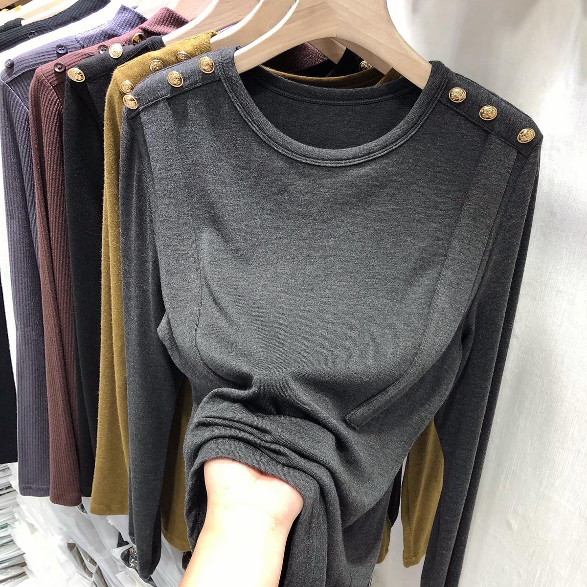 品牌折扣正品女装断码清仓特价不能退换欧洲站拼接针织长袖T恤女