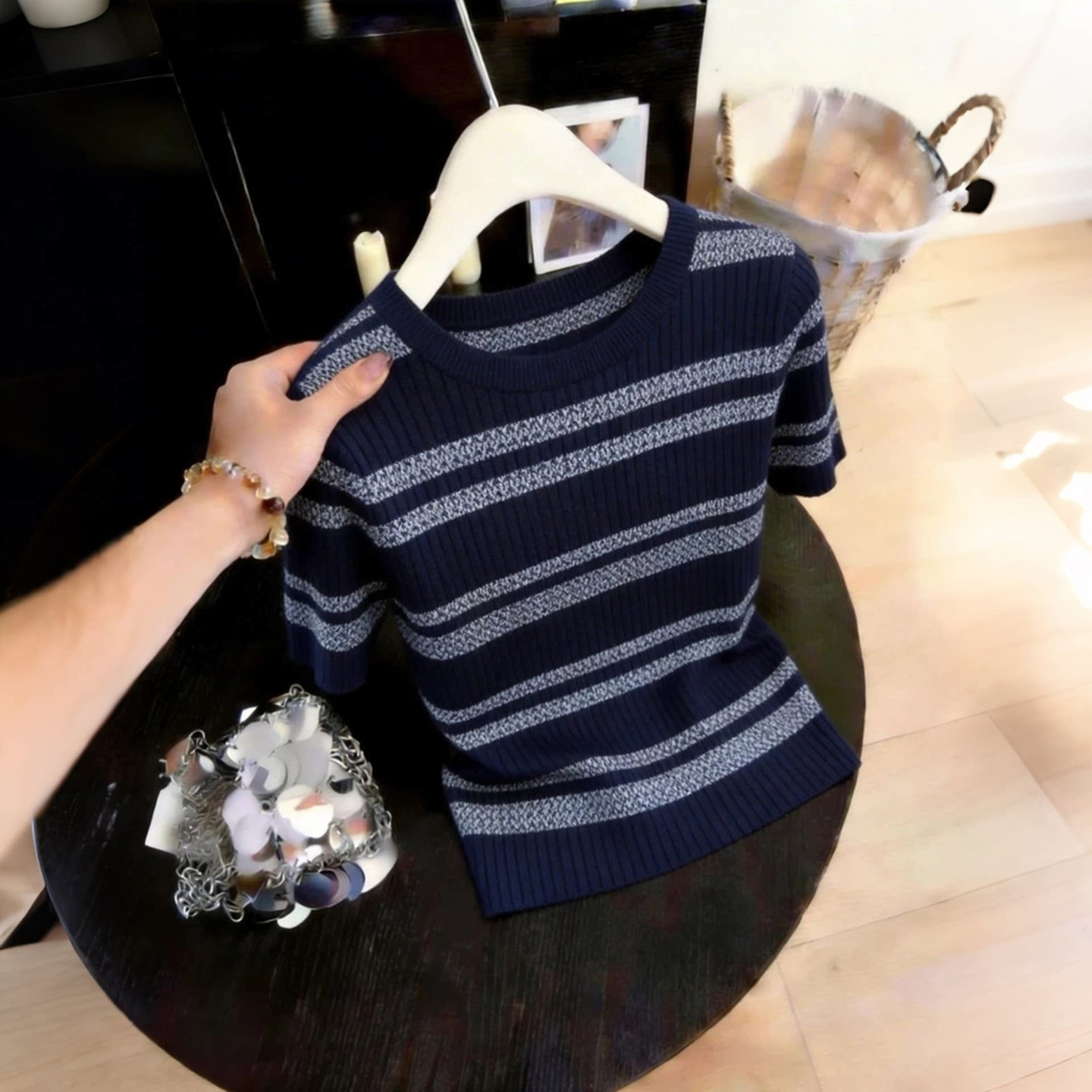 品牌折扣正品女装断码清仓特价不能退换2026夏季新款韩版条纹短袖