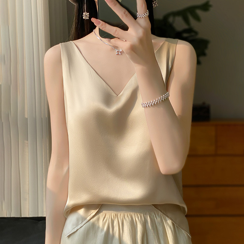 品牌折扣正品女装断码清仓特价不能退换配小西服的内搭白