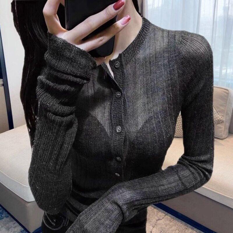 【品牌正品女装新品超级秒杀 不接受退换】黑色半开领针织衫女夏