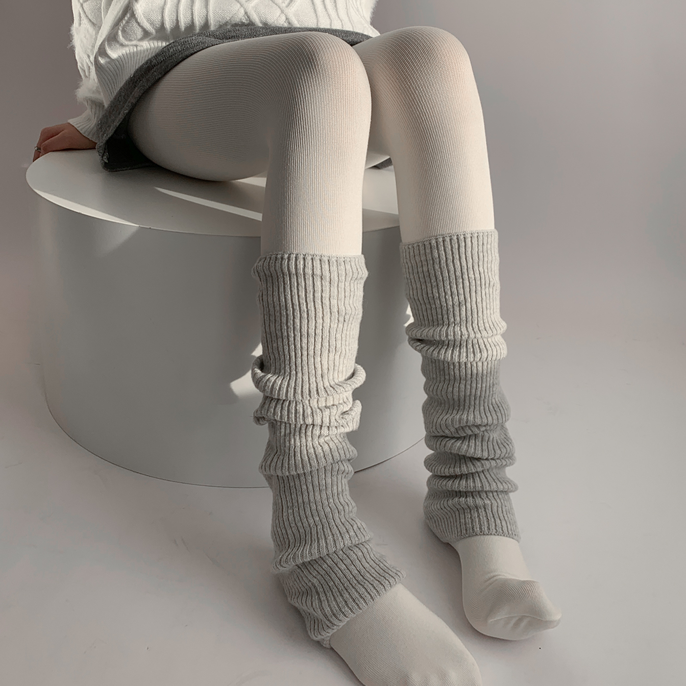 夜间教习室针织袜套女秋冬款灰色坑条堆堆袜冬季宽松日系jk小腿套