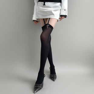 夜间教习室一体式吊带丝袜女夏薄款黑色性感立体金属十字架jk黑丝