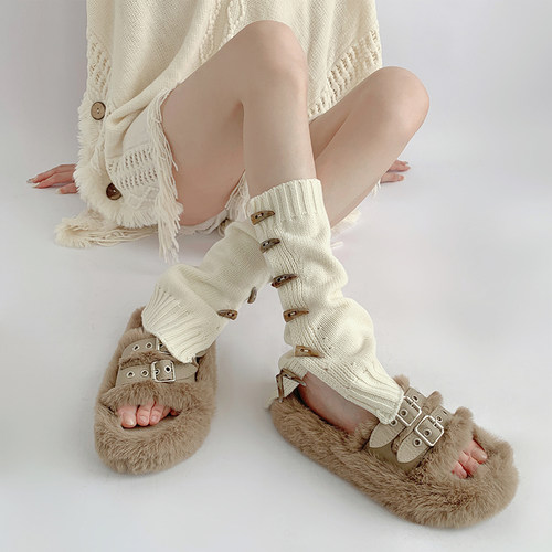 夜间教习室牛角扣针织袜套堆堆袜