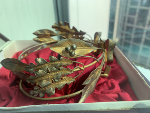 欧洲古董老物件银花冠橄榄枝头冠超过百年的历史