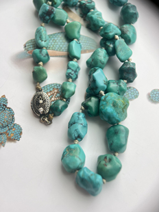 古董珠宝创汇时期老矿绿松石随形珠项链纹理自然，长度50cm重43克