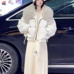 时尚高级感新款女气质2025白色短款冬季轻奢保暖加厚棉袄外套百搭