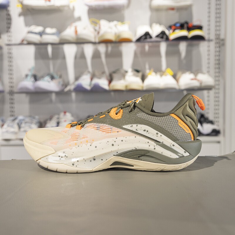 李宁反伍游击1篮球鞋男子2025新款轻量高回弹实战外场鞋ABFV005