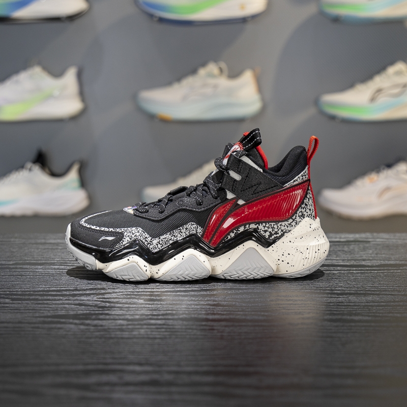 李宁四季通用回弹反光童篮球鞋