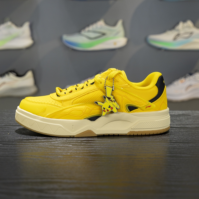 李宁耐磨男女通用系带休闲鞋