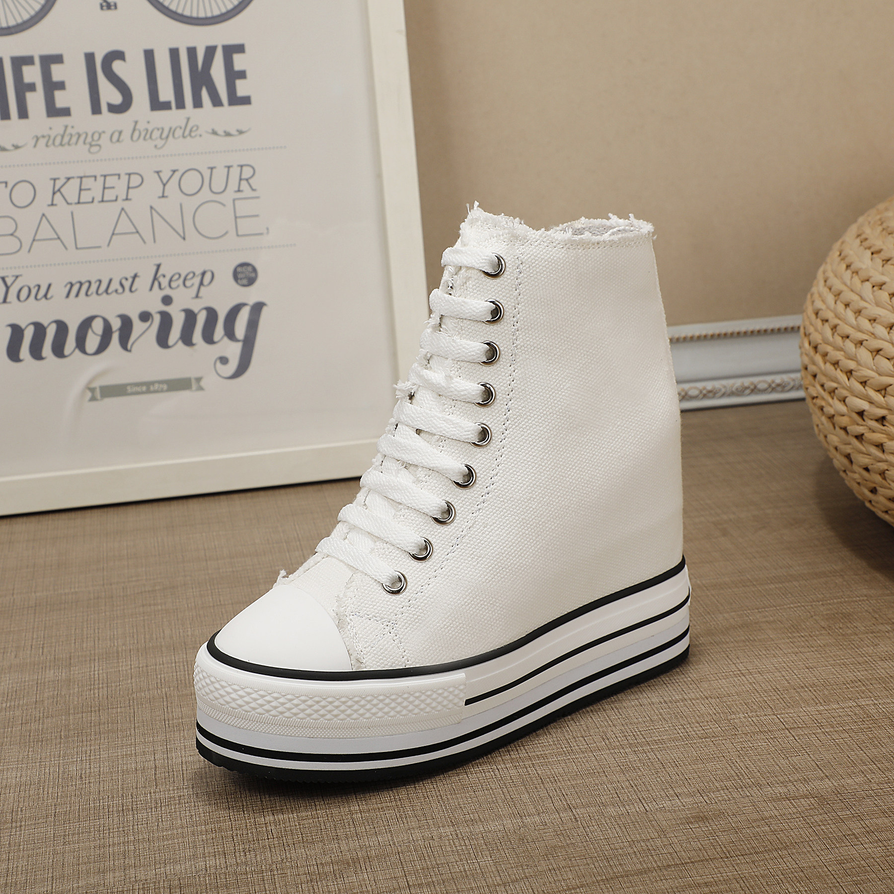 2026年新款高帮帆布女鞋小个子隐形内增高10cm松糕厚底百搭休闲鞋