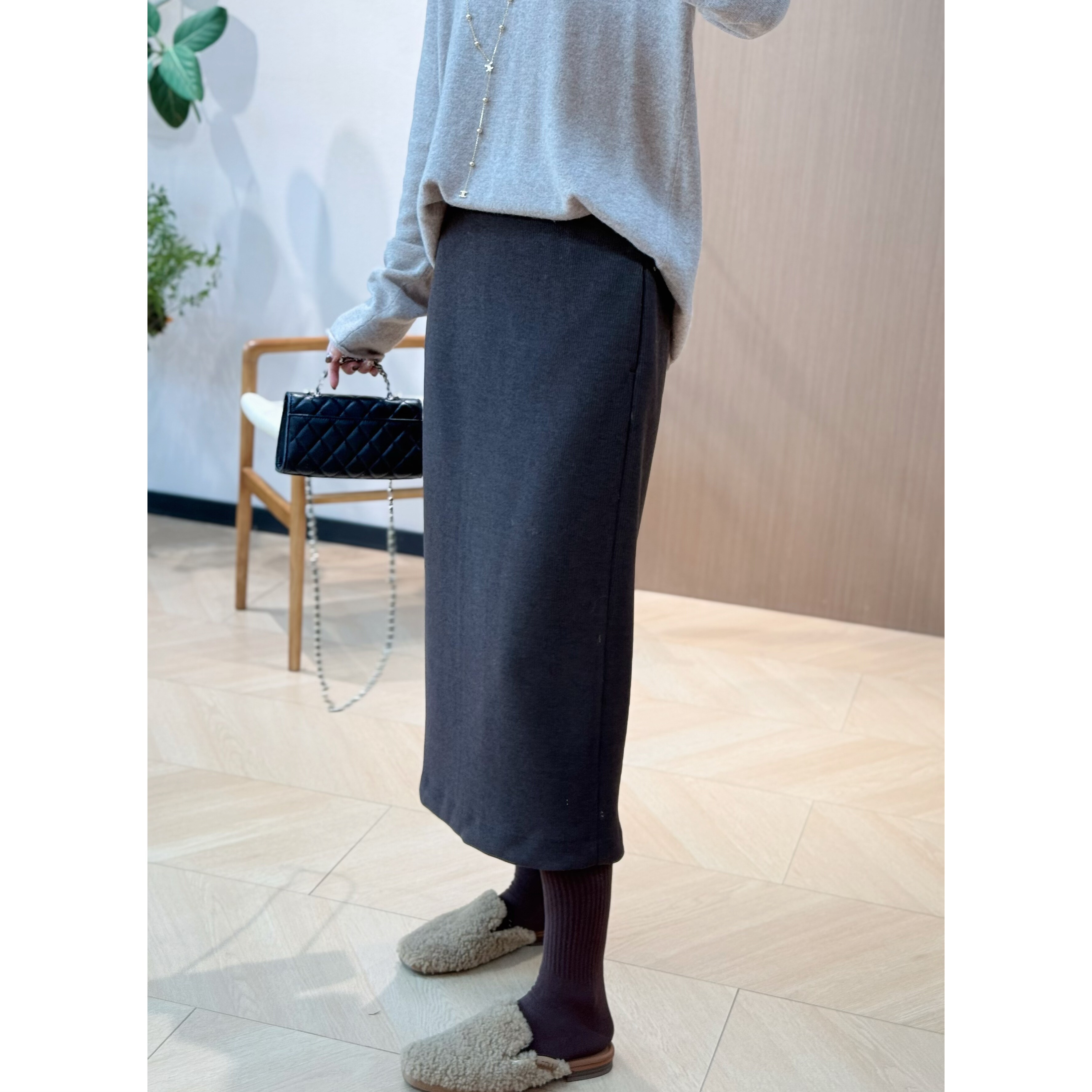 职场衣橱的“隐形战袍 雅y 可机洗松紧腰直筒半裙