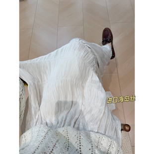DA进口海岛缎压褶半身裙 流光溢彩