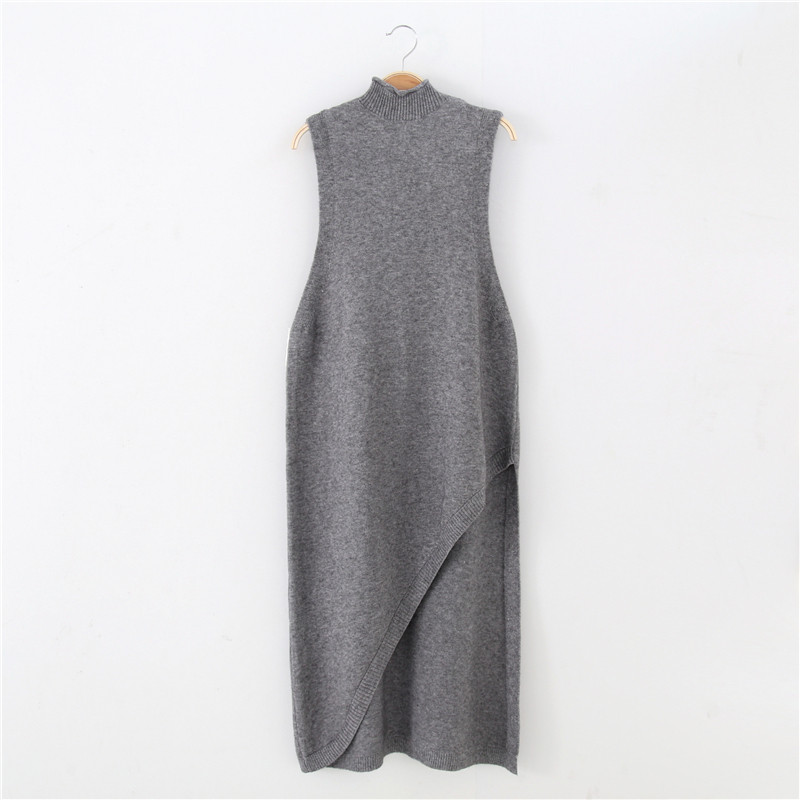 半高领针织连衣裙女秋冬新款不规则斜边开叉高腰过膝无袖背心长裙