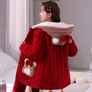 秋冬季新款睡衣女珊瑚绒三层夹棉可爱连帽红色加厚加绒家居服套装