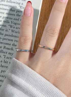 18K玫瑰金经典菱形戒指叠戴尾戒