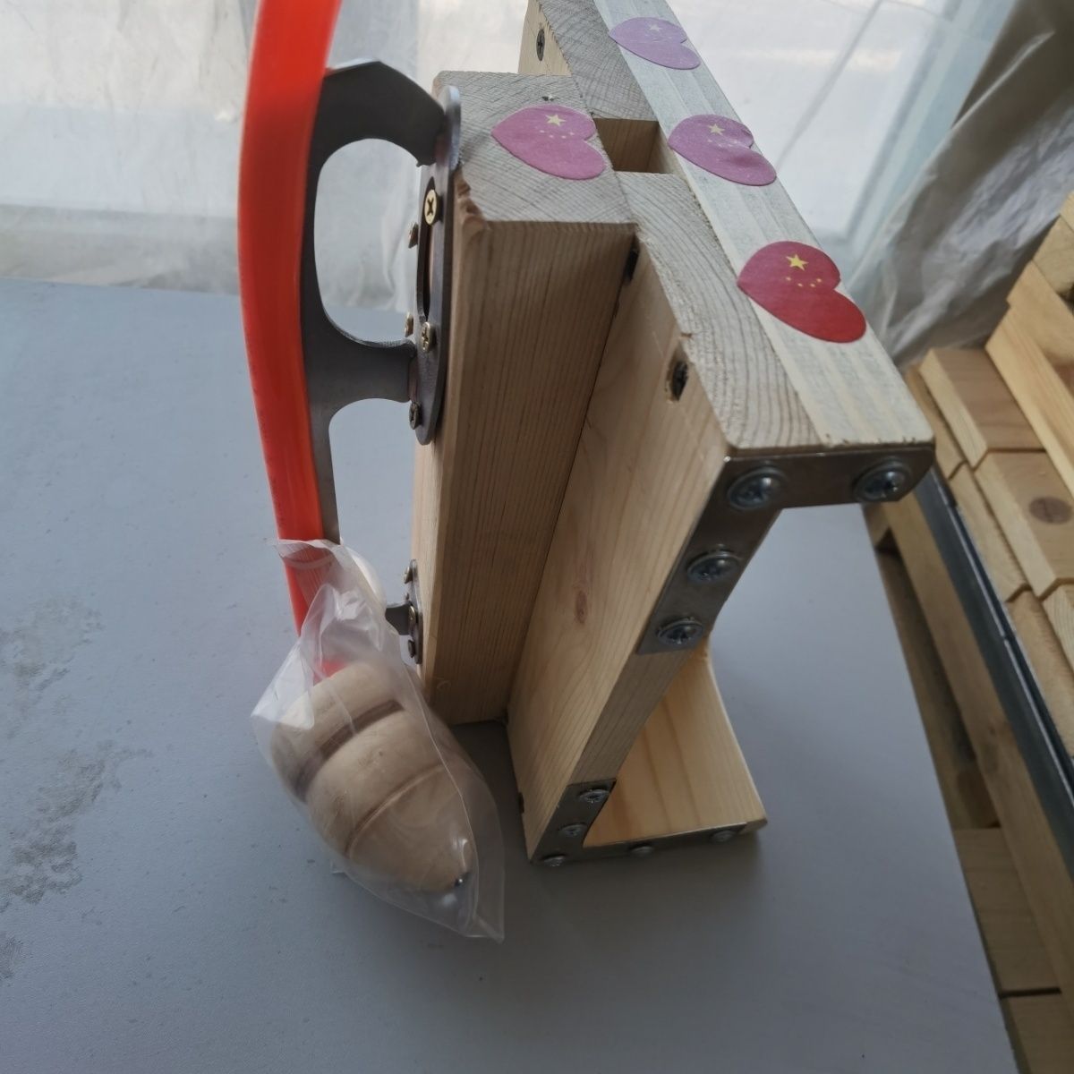 厂家直销购单腿驴冰车送冰签子+冰嘎鞭子+冰刀保护套冰签子保护套