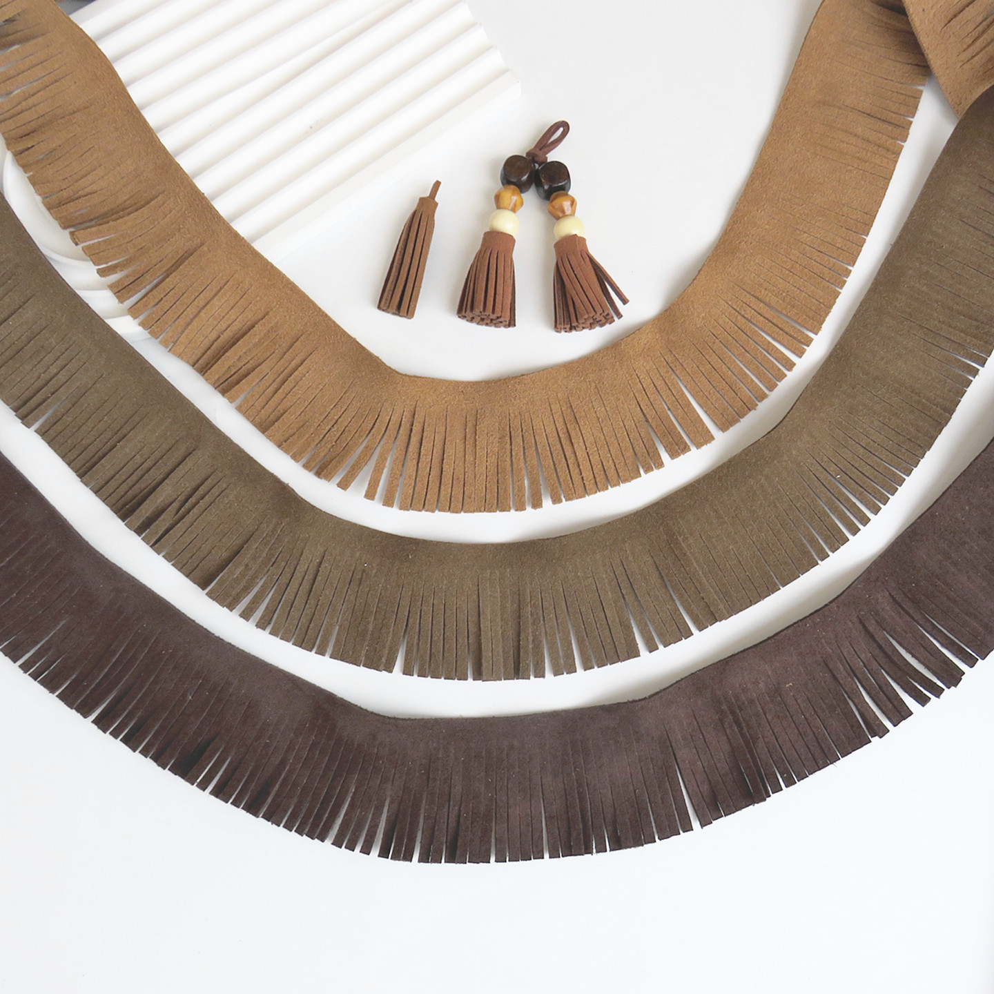 复古棕色咖色牛皮绒流苏