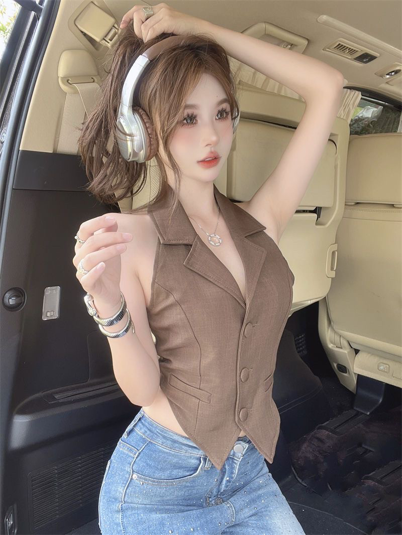 小众设计挂脖西装坎肩马甲背心夏季短款气质修身辣妹露背无袖上衣