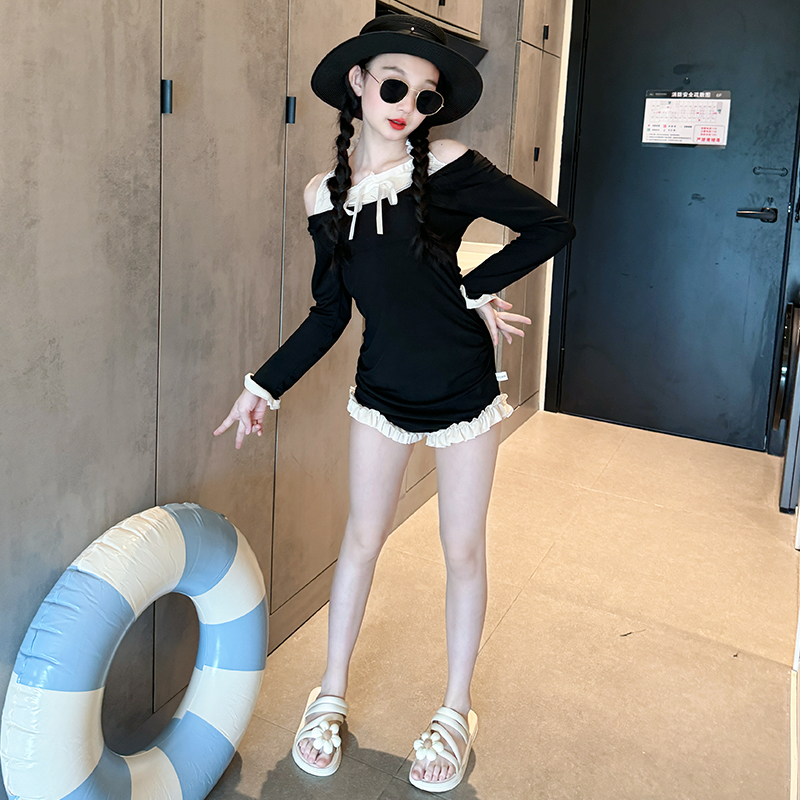 女童泳衣夏季2025新款儿童连体长袖泳装大童女孩网红高颜值游泳衣
