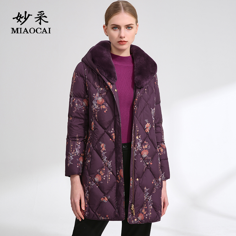 妙采旗舰店妈妈羽绒服冬季修身减龄獭兔毛领白鸭绒收腰中长款外套