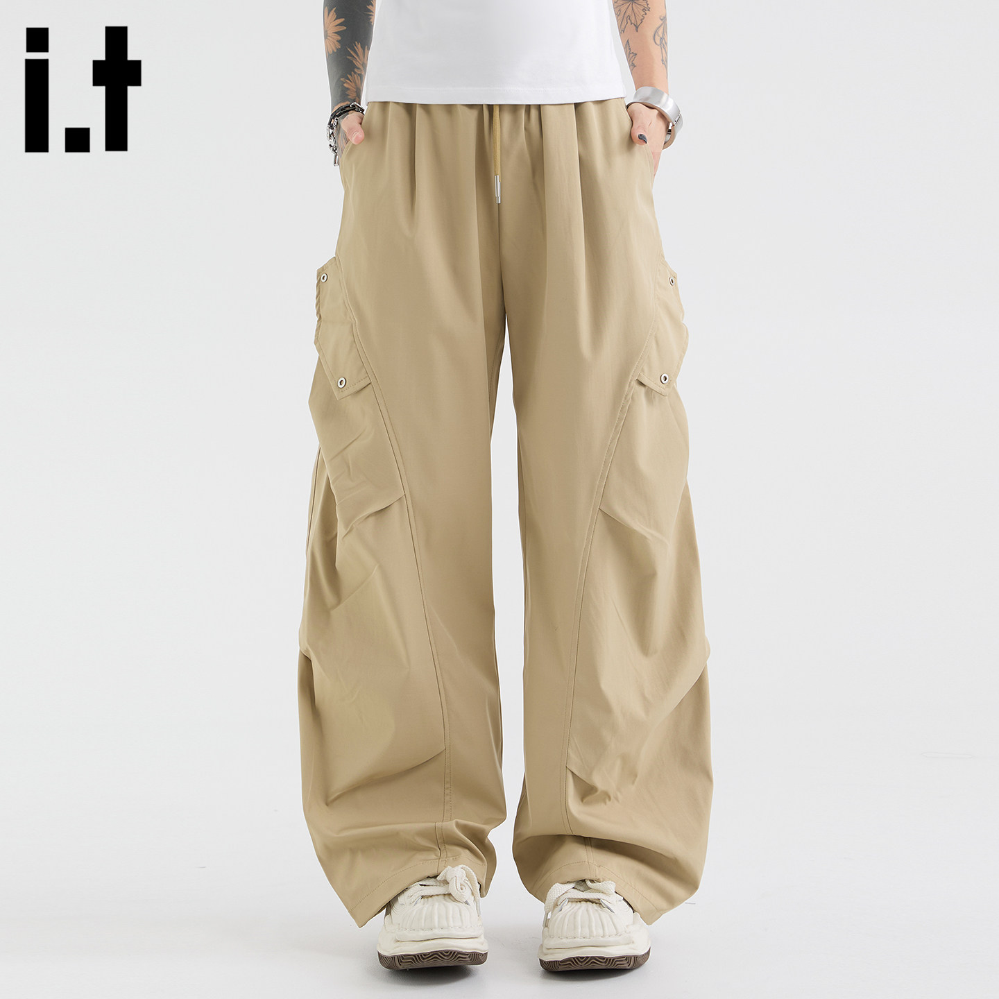it :5cm/FIVECM卡其色工装裤酷飒风褶皱设计阔腿裤男女2025夏长裤