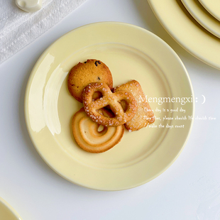 法式ins奶黄陶瓷蛋糕圆盘零食饼干小吃碟下午茶甜品高颜值奶茶店