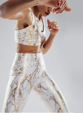 原单瑜伽裤女欧美复古性感外穿训练运动裤高腰提臀蛇纹烫金健身裤