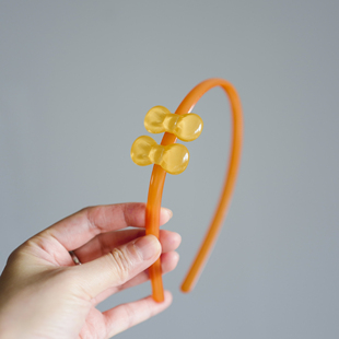 透彩亚克力有齿发箍女甜美可爱蝴蝶结头饰压发简约防滑带齿头箍