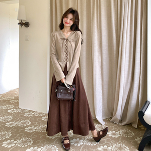 【档口 有货】绑带上衣+麂皮半裙两件套 2D122-2800-P175控258图片