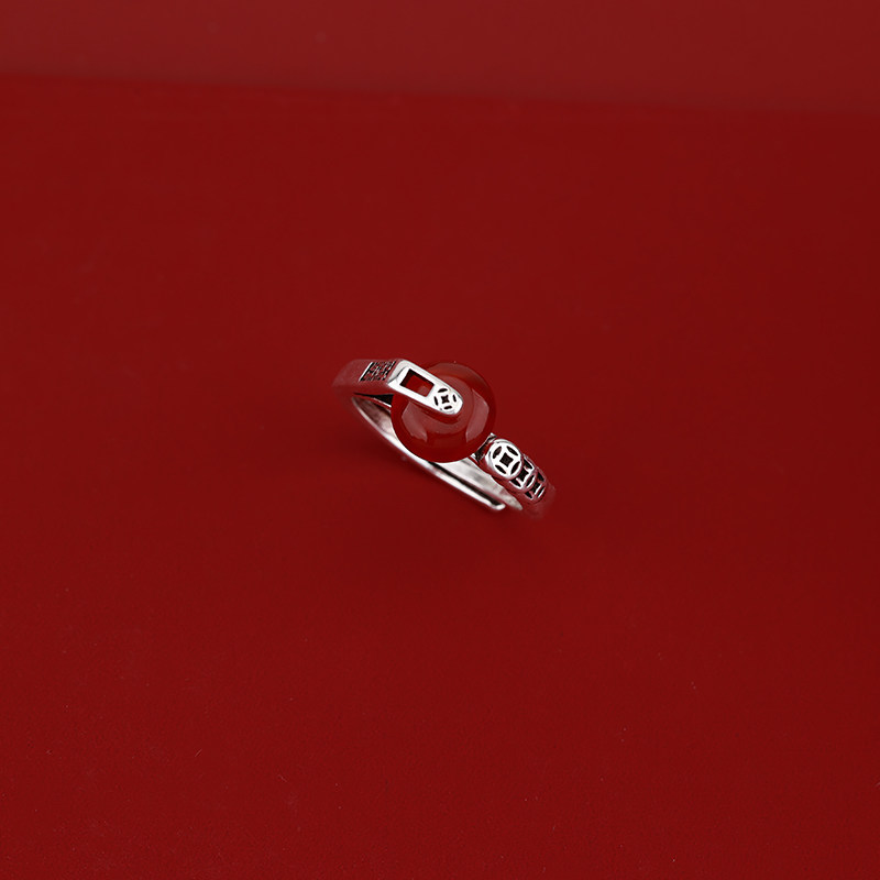 红色玉髓平安扣戒指女复古气质好运钱多多指环可调节食指戒小众