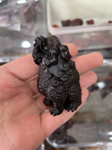 保真正宗印度小叶紫檀老料精工雕刻招财望天吼高油高密文玩手把