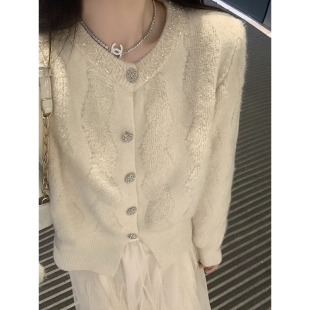 上衣女 软糯亮丝混纺纱钉钻毛衣设计感新款 cchen陈陈 牛乳酥绒