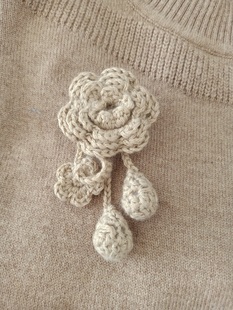 成品手钩花针织花朵羊绒羊毛衫配件胸花服装辅料手工编织花饰品