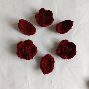毛线花朵手钩花3cm小花朵叶子手工编织立体玫瑰花山茶花饰品套件